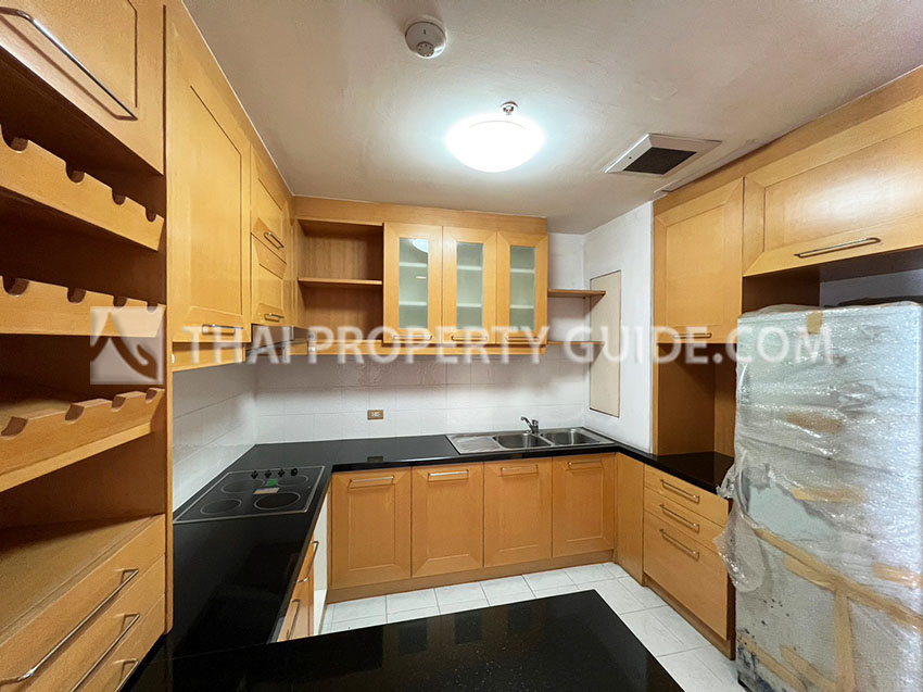 Condominium in Rama 3 