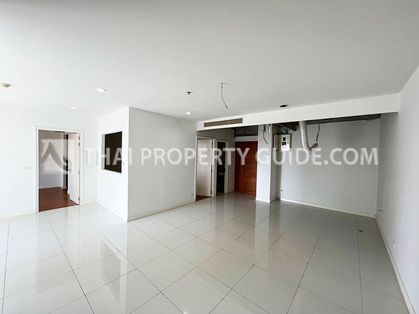 Condominium in Rama 3 