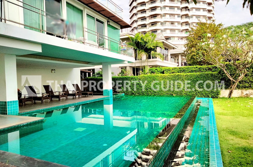 Condominium in Rama 3 
