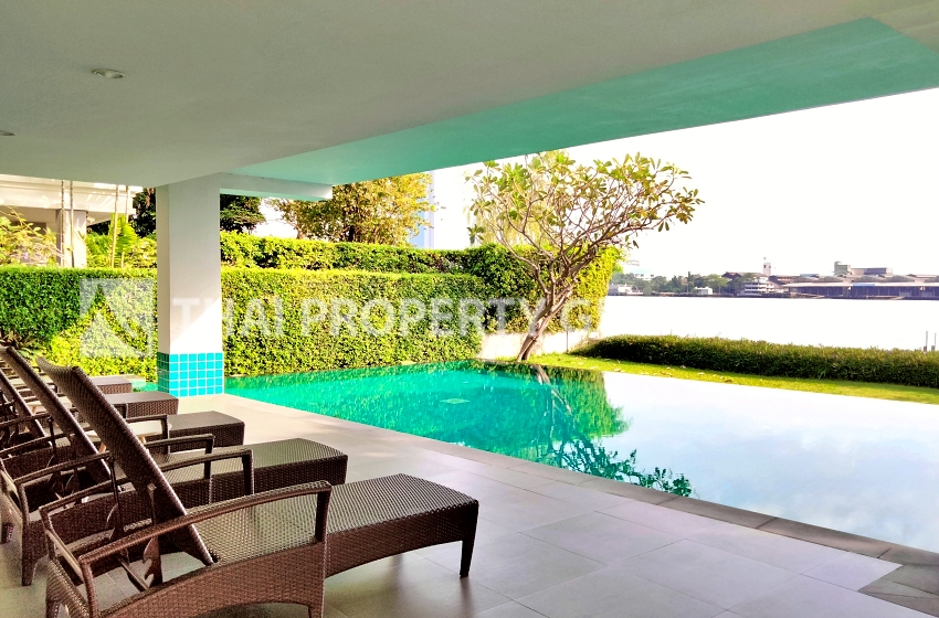 Condominium in Rama 3 