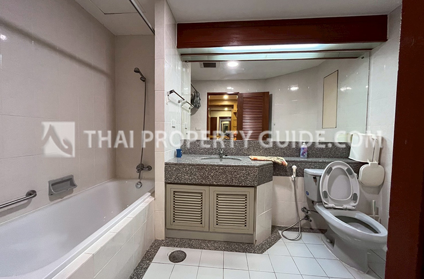 Condominium in Rama 3 