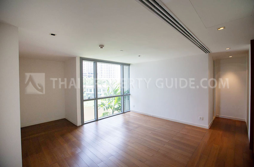 Condominium in Rama 3 