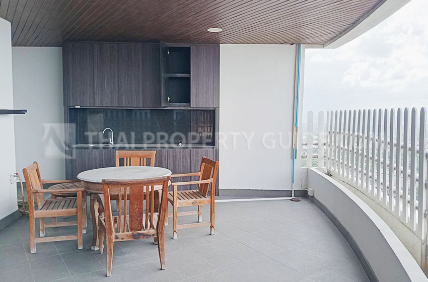 Condominium in Rama 3 