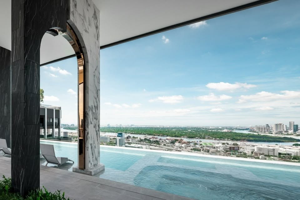 Condominium in Rama 4 : Life Rama 4 - Asoke  