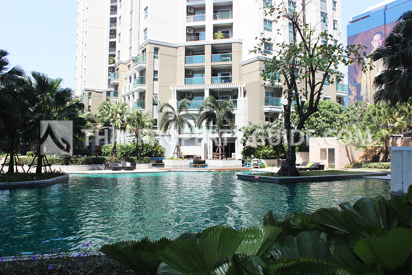Condominium in Rama 9 