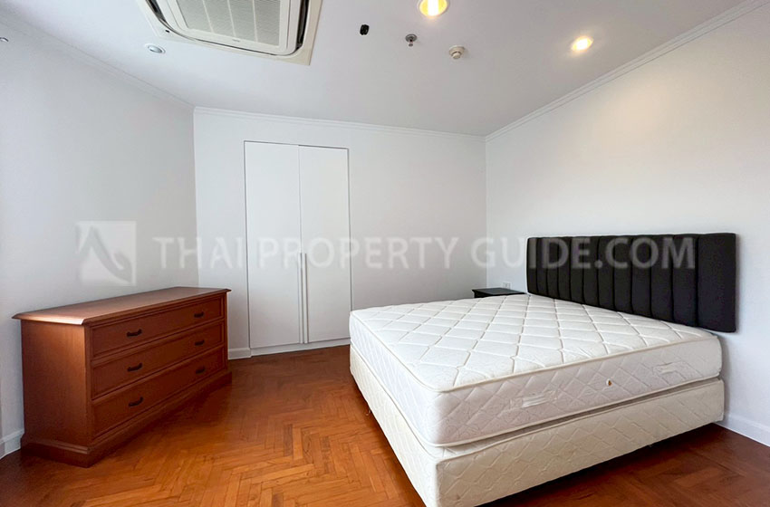 Condominium in Sathorn 