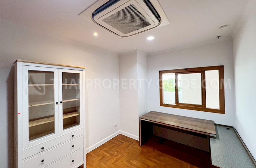 Condominium in Sathorn 
