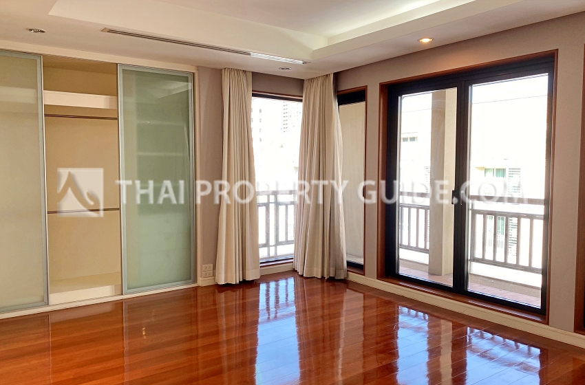 Condominium in Sathorn 