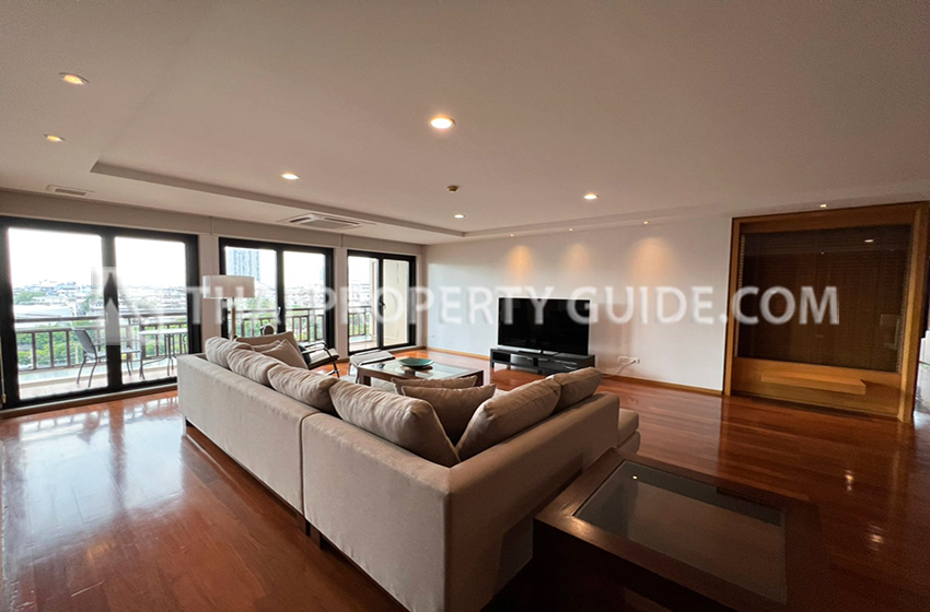 Condominium in Sathorn 