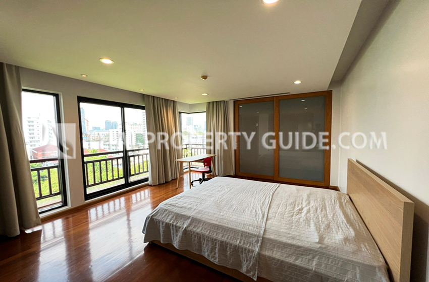 Condominium in Sathorn 