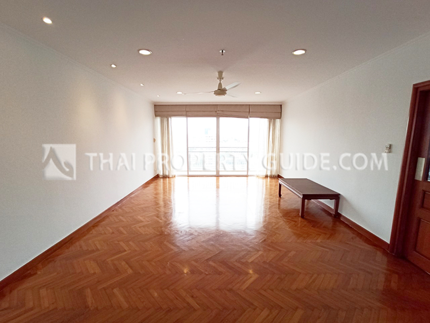 Condominium in Sathorn 