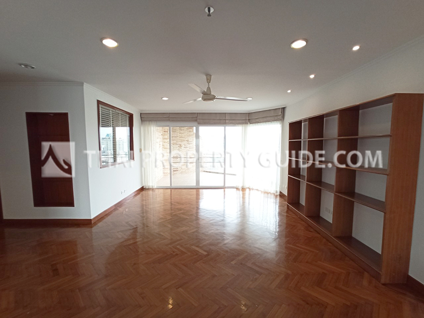 Condominium in Sathorn 