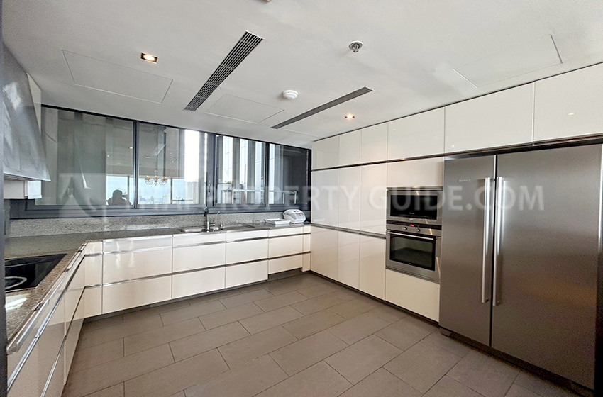 Condominium in Sathorn : The Met Sathorn 