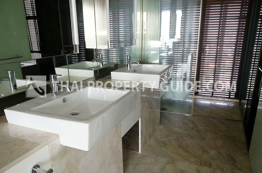 Condominium in Sathorn : The Met Sathorn 
