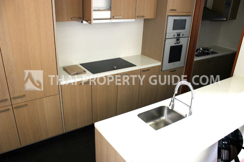 Condominium in Sathorn : Sukhothai Residence (Sathorn) 