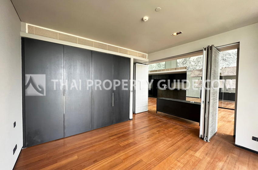 Condominium in Sathorn : Sukhothai Residence (Sathorn) 