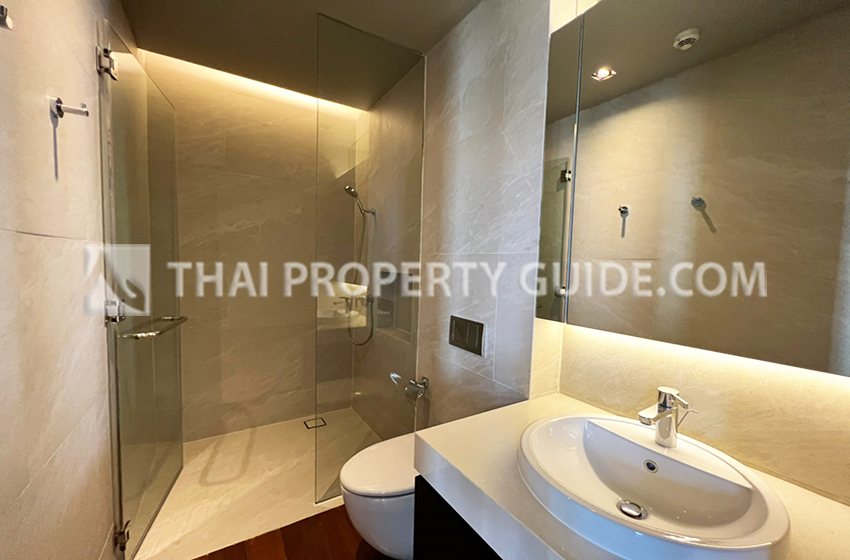 Condominium in Sathorn : Sukhothai Residence (Sathorn) 