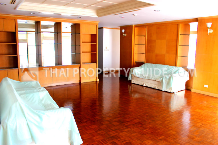 Condominium in Sathorn