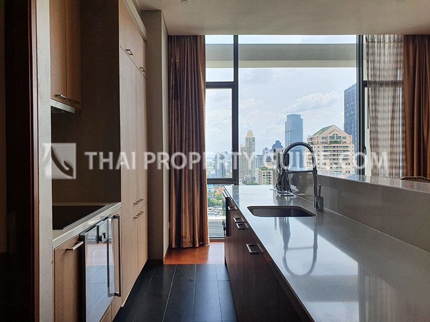 Condominium in Sathorn : Sukhothai Residence (Sathorn) 