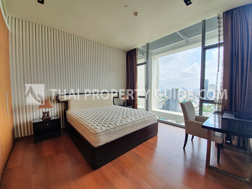 Condominium in Sathorn : Sukhothai Residence (Sathorn) 
