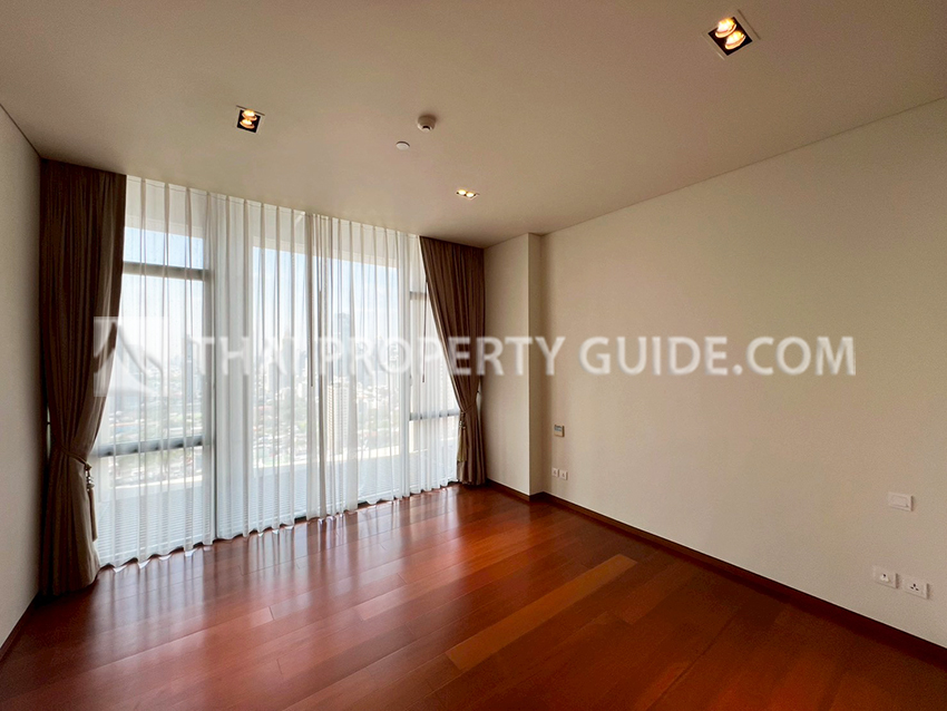 Condominium in Sathorn : Sukhothai Residence (Sathorn) 