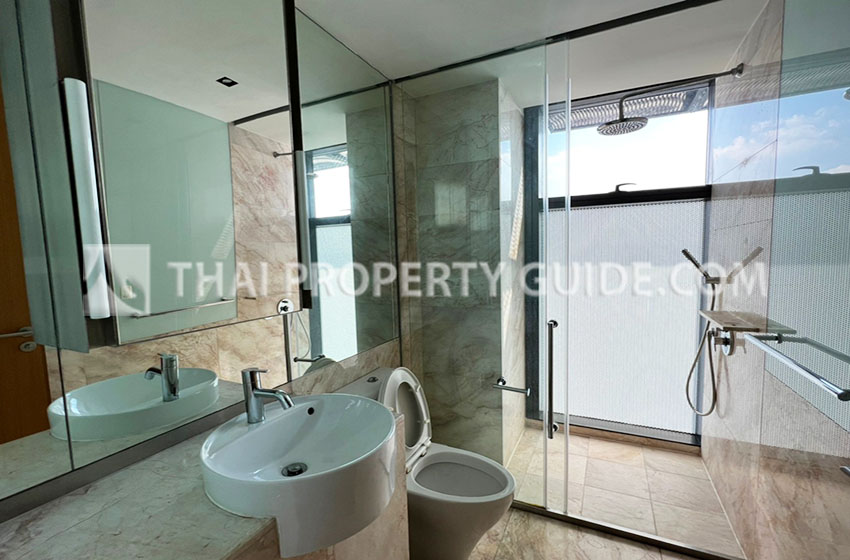 Condominium in Sathorn : The Met Sathorn 
