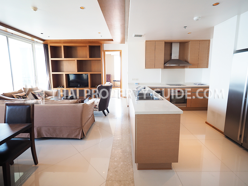 Condominium in Sathorn : The Empire Place Sathorn 