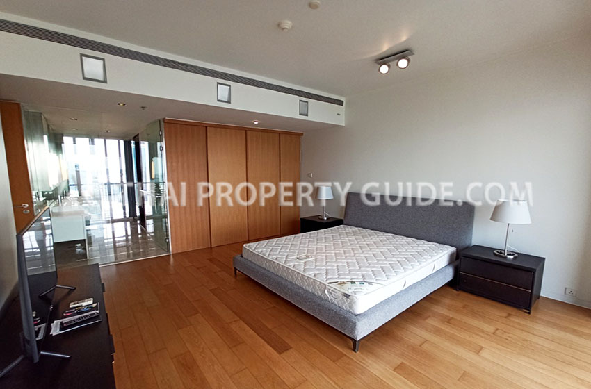 Condominium in Sathorn : The Met Sathorn 