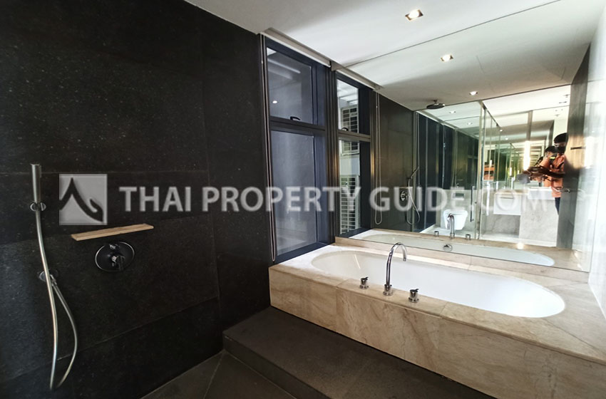 Condominium in Sathorn : The Met Sathorn 
