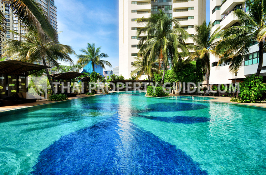 Condominium in Sathorn 