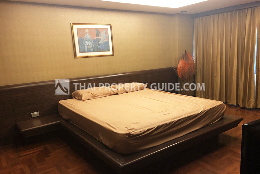 Condominium in Sathorn 