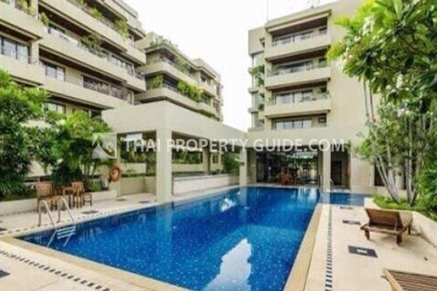 Condominium in Sathorn 