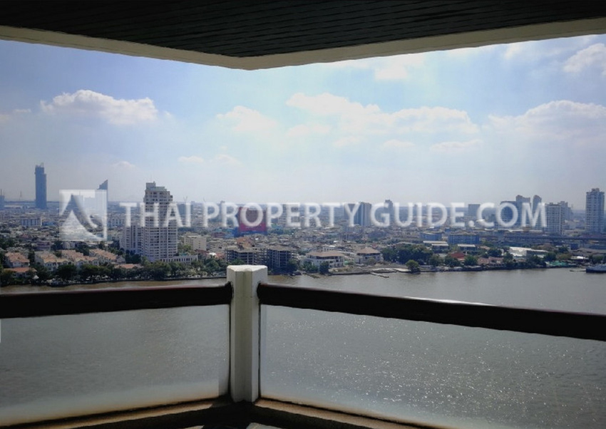 Condominium in Sathorn 