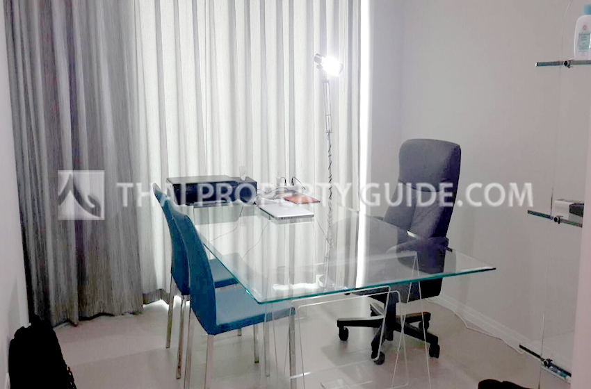 Condominium in Sathorn 