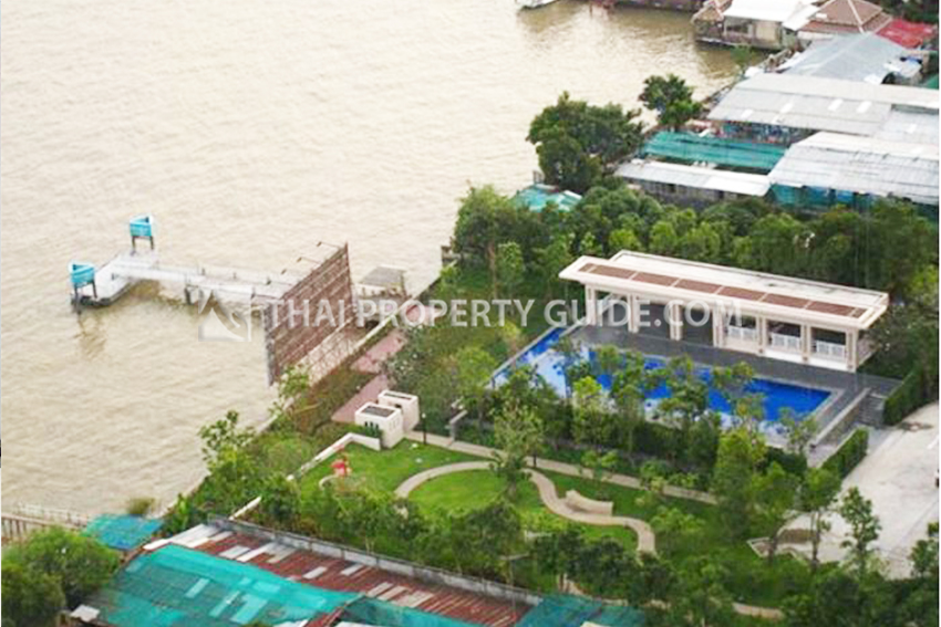 Condominium in Sathorn 