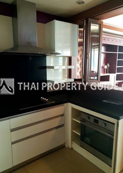 Condominium in Sathorn 