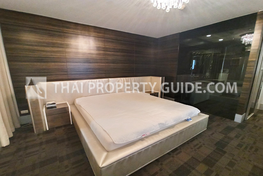 Condominium in Sathorn 