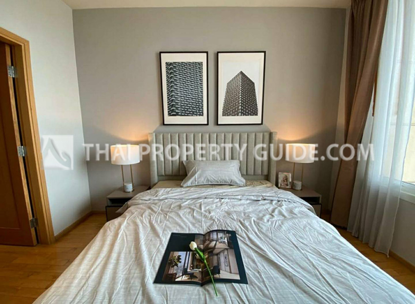 Condominium in Sathorn : The Empire Place Sathorn 