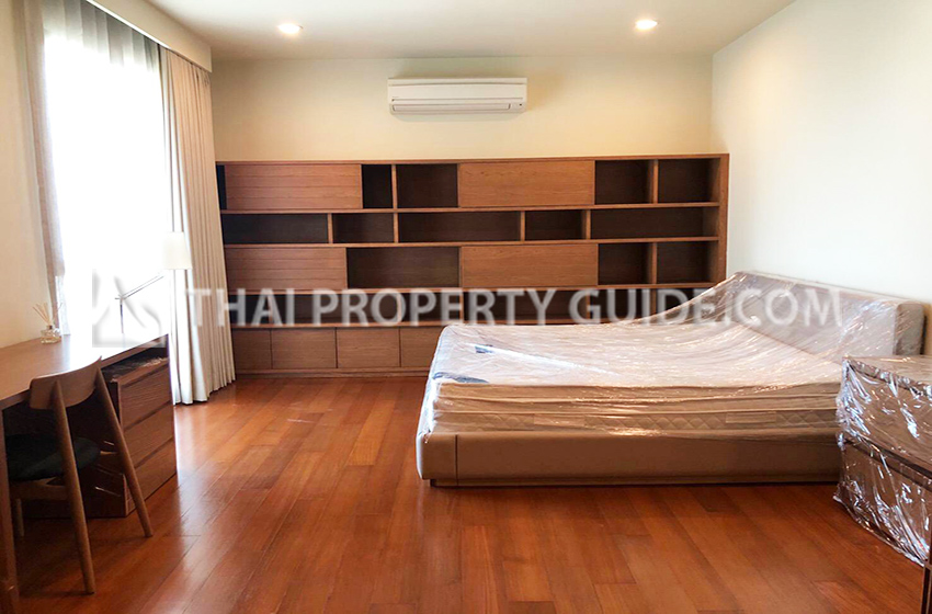Condominium in Sathorn 