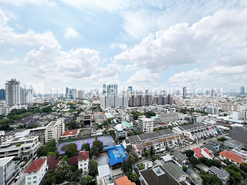 Condominium in Sathorn 