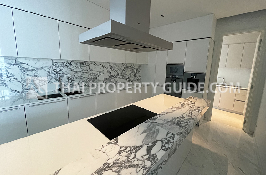 Condominium in Sathorn 