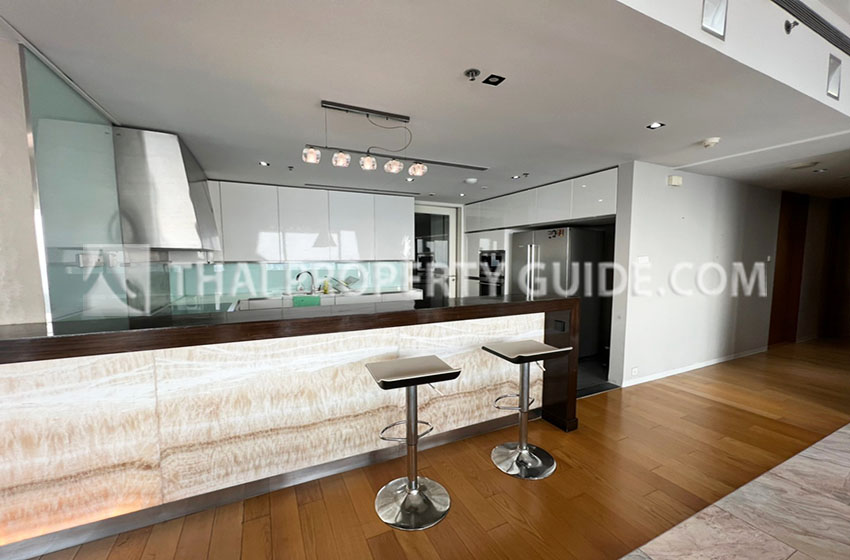 Condominium in Sathorn : The Met Sathorn 