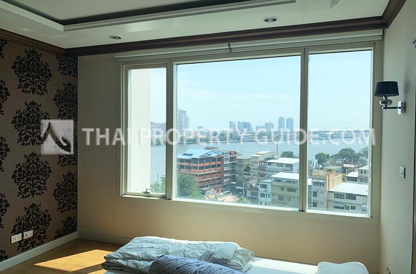 Condominium in Sathorn 