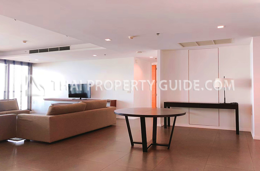 Condominium in Sathorn 