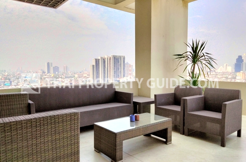Condominium in Sathorn 
