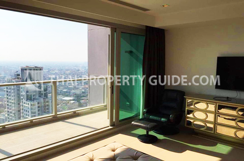 Condominium in Sathorn 