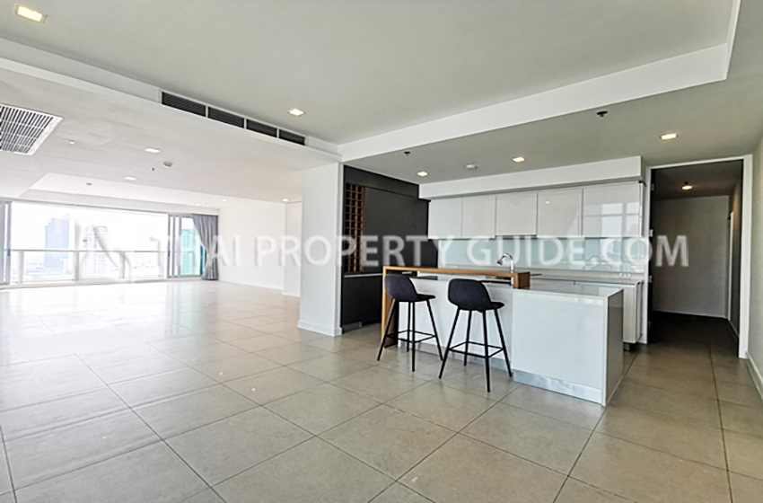 Condominium in Sathorn 