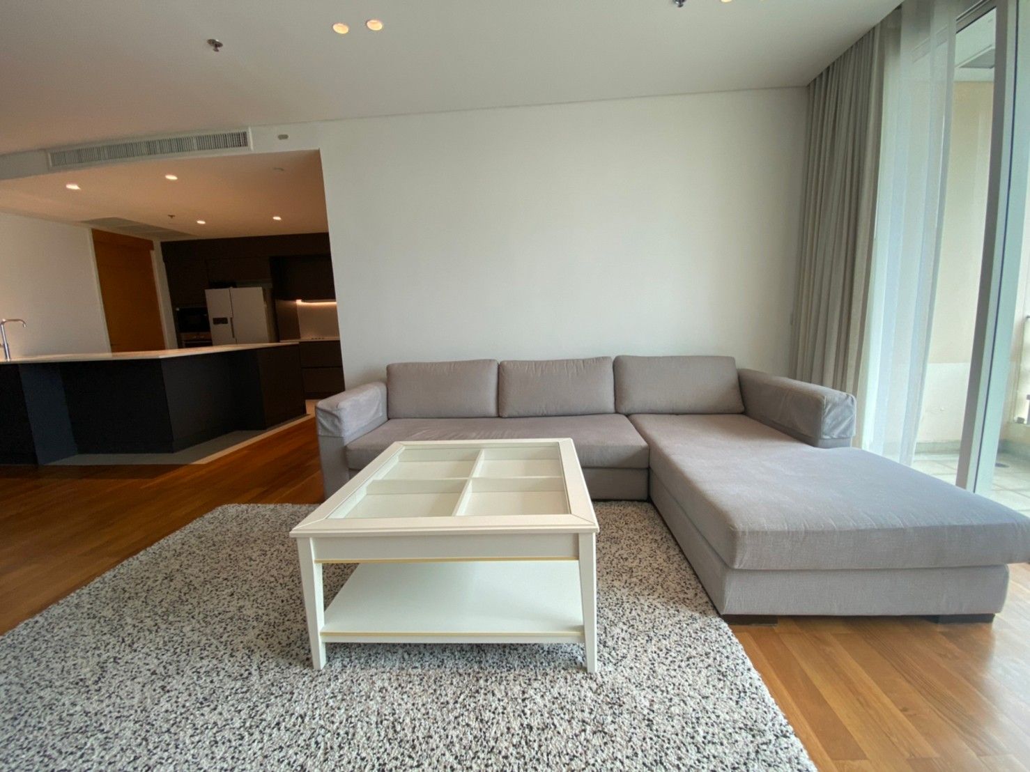 Condominium in Sathorn : The Royal Saladaeng 