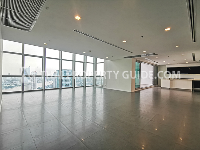 Condominium in Sathorn 