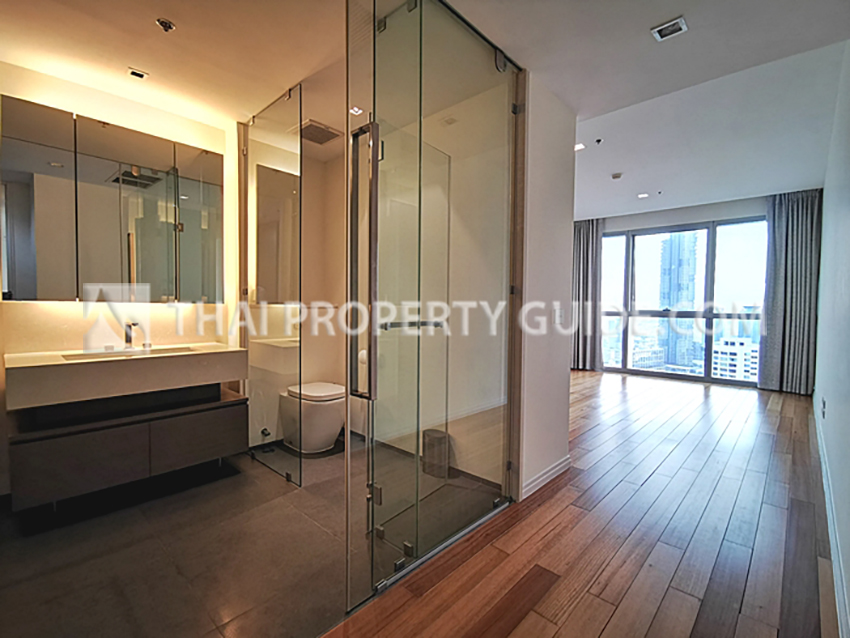 Condominium in Sathorn 